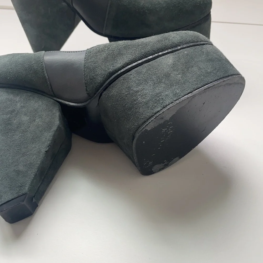 Surface To Air‎ Designer Platform Grey Suede Pumps Size 37